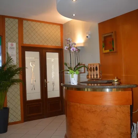 Gilda Hotel 2*